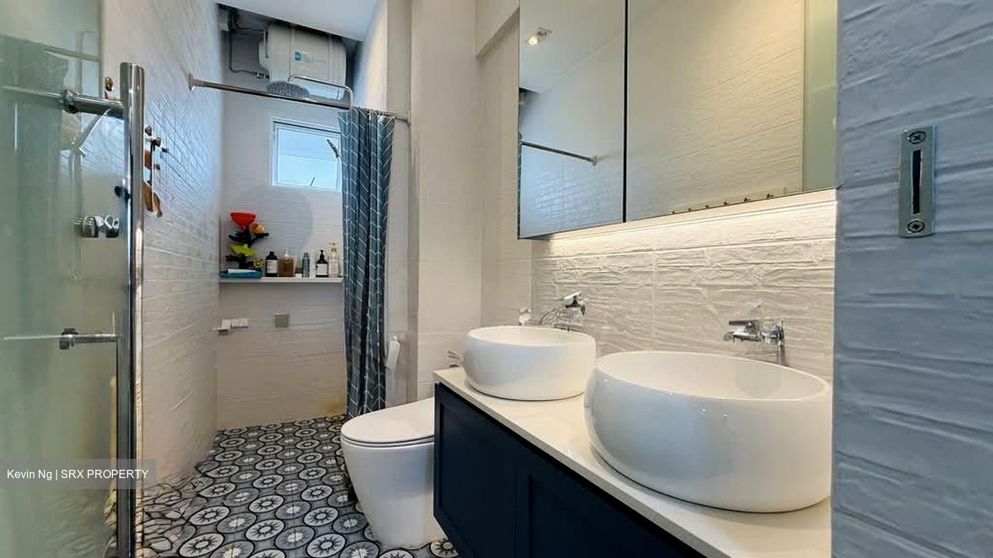 Blk 633 Hougang Avenue 8 (Hougang), HDB Executive #558942501